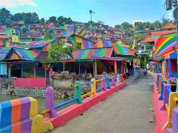 印尼彩虹村