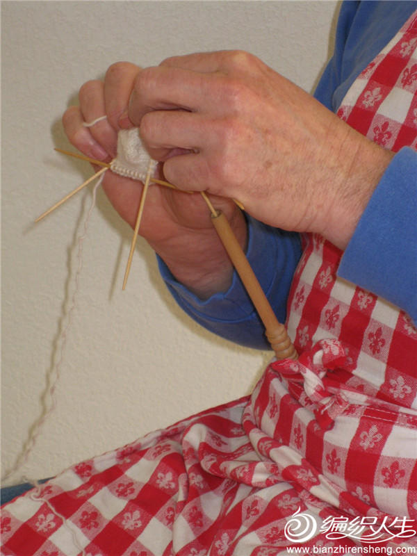 lever knitting