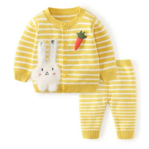 宝宝毛衣系列套装款式欣赏