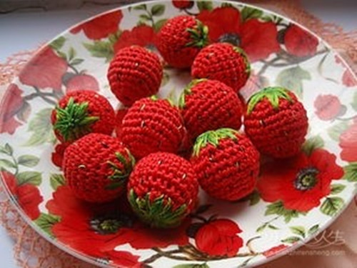 毛线编织草莓