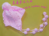 【轉(zhuǎn)載】鉤針寶寶護(hù)耳帽（女孩）
