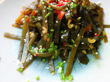 剁椒蒜蓉海帶絲--長壽小菜