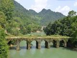【轉(zhuǎn)載】【原攝】黔風(fēng)古韻（十八）  氣勢(shì)磅礴大七孔