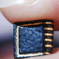 世界最小手工书小于指甲盖