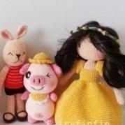 钩针编织形态各异的人偶娃娃