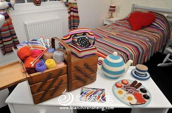 英国设计师用5公斤毛线编织童话小屋