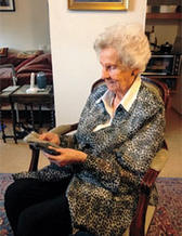 跳广场舞不如学编织, 记105岁头脑清晰的职业编织家