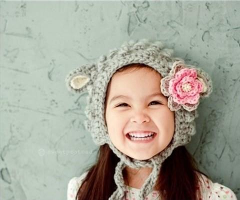 可爱的花朵帽，灰色和粉色的碰撞，柔和温暖！
