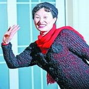 令人驚嘆不已的奇物 11萬(wàn)根頭發(fā)編織衣服帽子