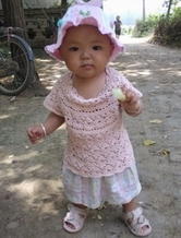 一岁左右粉可爱小小葱衣 钩针编织婴幼儿童装