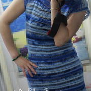蓝颜 钩针编织段染蕾丝连衣修身裙