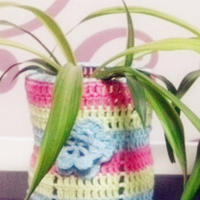 低碳环保手工DIY彩虹毛线花瓶