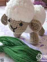 玛丽的小绵羊 钩针编织小羊玩偶图文教程