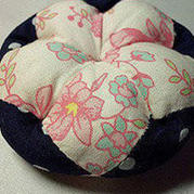 花朵形狀布藝抱枕坐墊手工制作