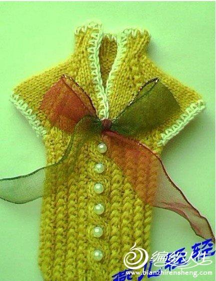 可爱的衣服样式手机套的编织