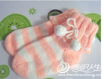 一款粉嫩宝宝袜子的编织方法