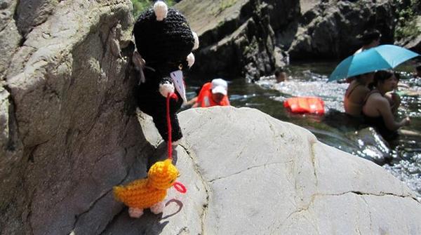 小玩偶——峡谷玩水记