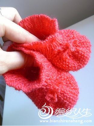可爱红色宝宝毛线鞋的编织教程