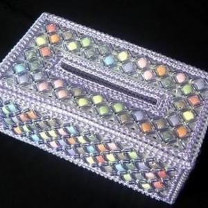手工制作  漂亮的串珠纸巾盒