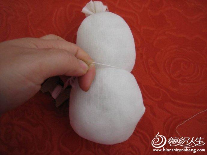 手工缝制一个可爱雪人玩偶教程