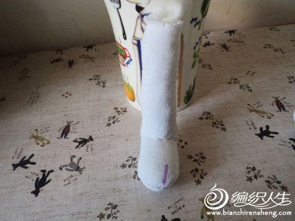 教你DIY可爱的布艺监狱兔