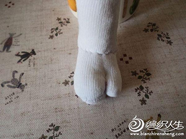 教你DIY可爱的布艺监狱兔