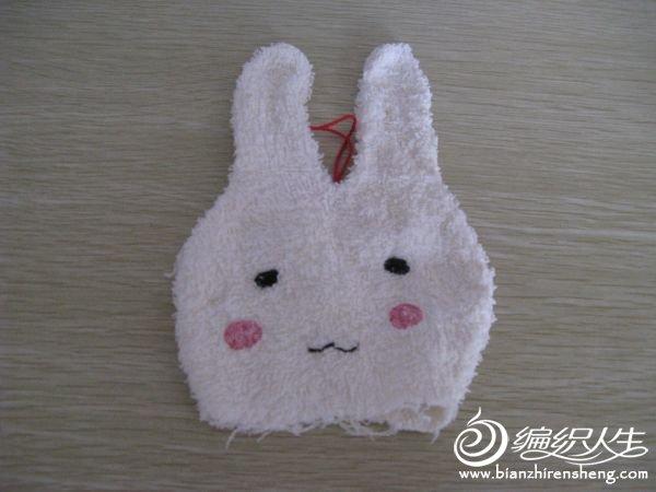 用旧毛巾DIY超级可爱小兔兔壁挂