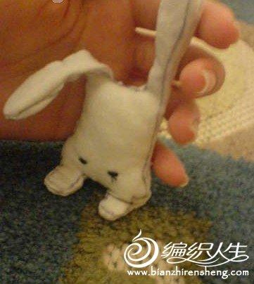布艺卡通玩具DIY之可爱的另类兔兔挂件