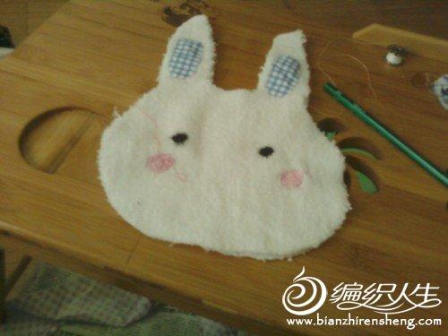 diy手工制作漂亮的毛巾兔子收纳袋