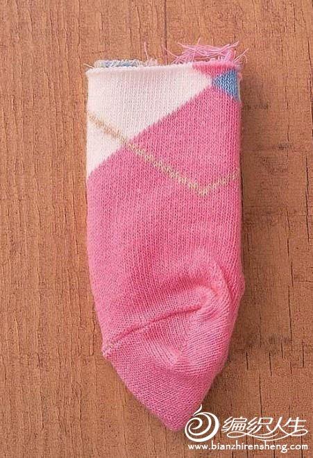 手工制作袜子娃娃之可爱招财猫图解教程