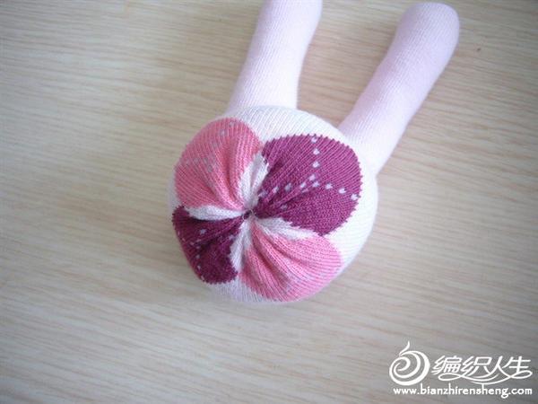 手工创作DIY袜子娃娃制作方法图解