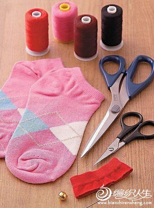 手工DIY 袜子娃娃招财猫的制作过程