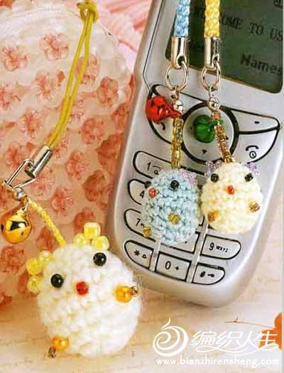 DIY手工钩织趣味祈福猫手机挂件教程