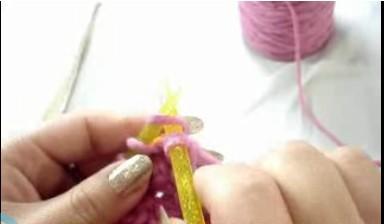 情侣围巾的织法围巾鱼骨针的织法（图片教程） 新手MM专贴