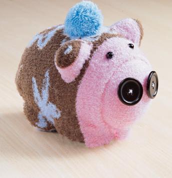 手工DIY 用旧袜子制作小猪玩偶