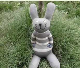手工制作兔子袜子娃娃作品欣赏