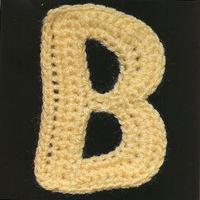 钩针花样之字母B