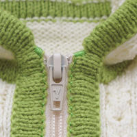 给毛衣上拉链的好方法 棒针编织技巧教程