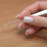 鉤針編織中鉤針的兩種拿法（握筆式和握刀式） 鉤針入門編織視頻
