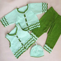 宝宝双色棒针波浪花四件套毛衣装编织视频（9-1）波浪花样的织法