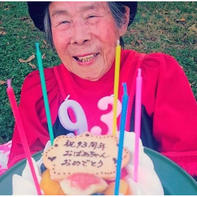 93岁的网红正在ins上刷屏，只因为孙女的精妙编织