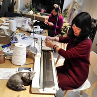 周末苏州旅游又有新玩法 编织人生客厅体验编织机