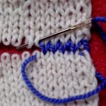 如何使平针织片无缝对接的编织教程 