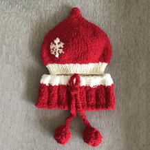 为孙子准备的新年红装 儿童棒针珊瑚绒奶嘴帽围巾套装