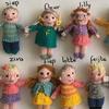 想念孩子们的老师，编织了23个可爱娃娃代表孩子们