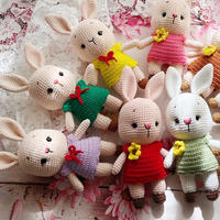 可可愛愛的一群小兔嘰 鉤針迷你米菲兔圖解編織教程