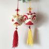 中国传统气息非常浓的舞狮子挂件编织教程