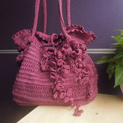 紫藤 爱尔兰钩花装饰大牌风拉菲棉草包包