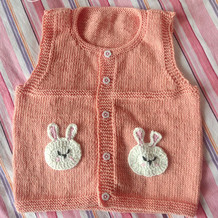 整片一起织的兔子图案宝宝棒针开襟马甲背心