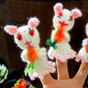 教你编织可爱的指套乖小兔 
